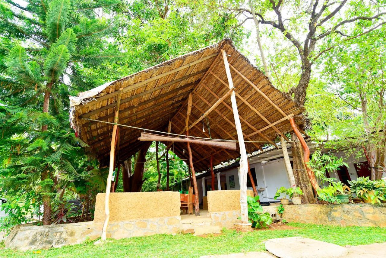 Ariya Rest & Ayurveda Spa Polonnaruwa Exterior foto